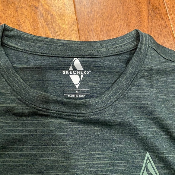 Men’s Muscle Tank - Picture 3 of 3